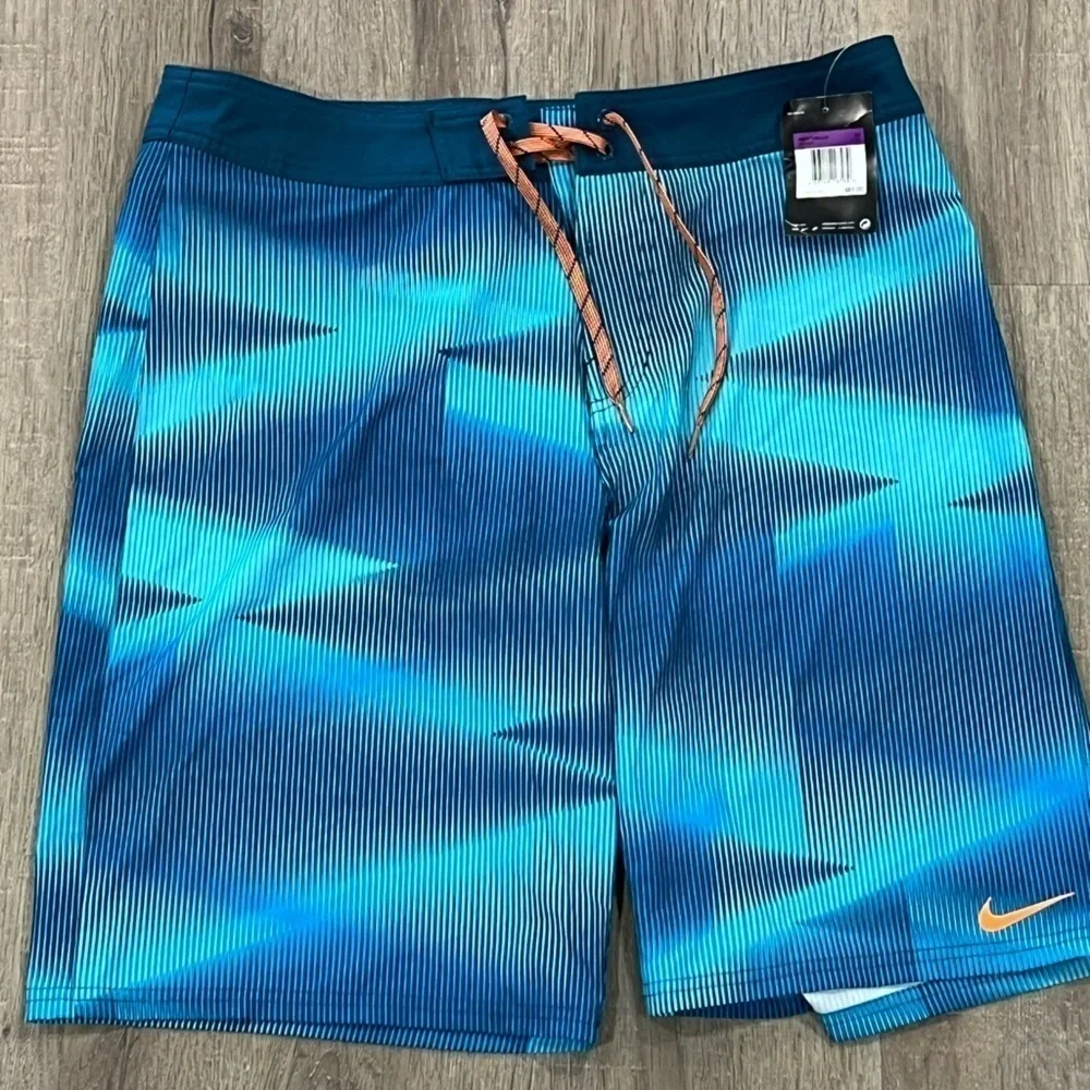 NWT Nike 32W Blue Drawstring Unlined Swim Trunks Blue Stripe Pattern